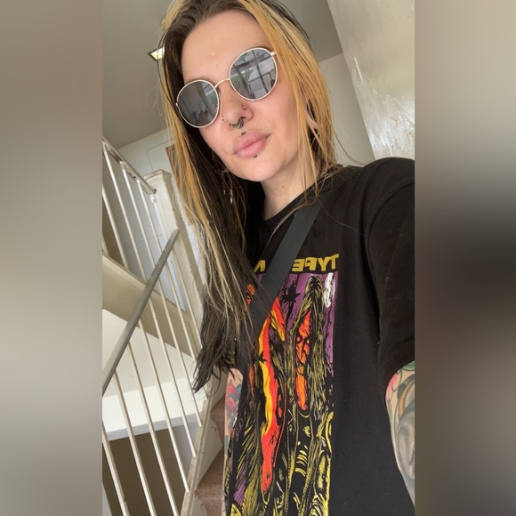 Poshmark Ambassador💕🙏🧿💕💫 5 Star Seller - Picture 8 of 16